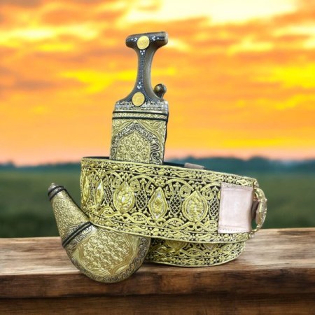 Aziri Sayfani Jambia, replica, exact replica, gold-plated letters جمبية عزيري صيفاني مقلد طبق الاصل حروف مطلي ذهب